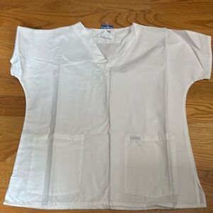 Landau Women’s Scrub Shirt